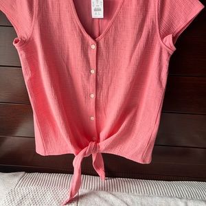 🤎2/15 J. Crew. Short sleeve, front knot shirt.